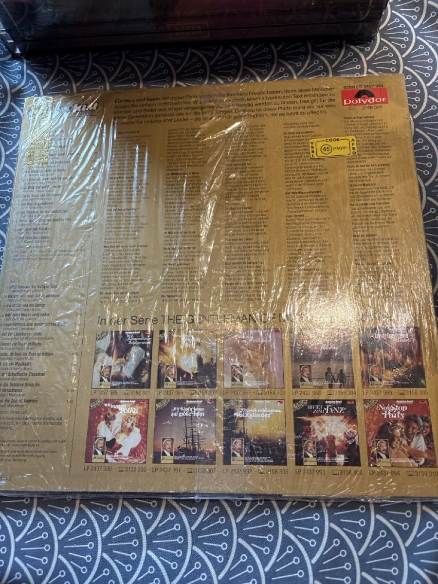 Schallplatten: Vinyle James Last Nos plus belles chansons folkloriques – Gebraucht aus Ste-Croix von choupy60 4