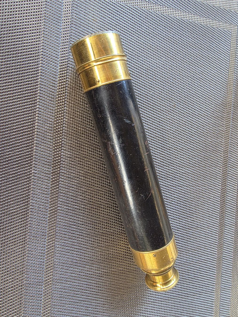 Telescopi: Antikes Fernrohr Messing Holz. – Usato da Wil SG venduto da Frank.Kunst-Uhren 1
