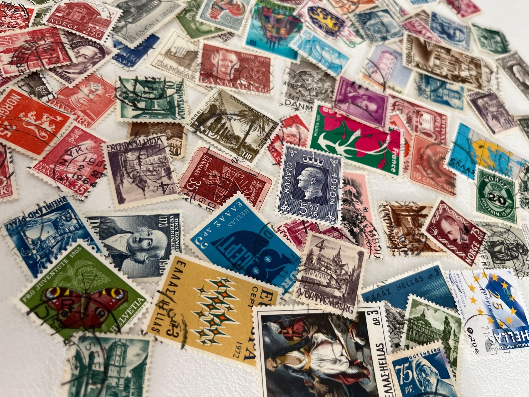 Tutti i francobolli: Lot 7: Lot mit mix Briefmarke – Usato da Chiasso venduto da AzenYa 2