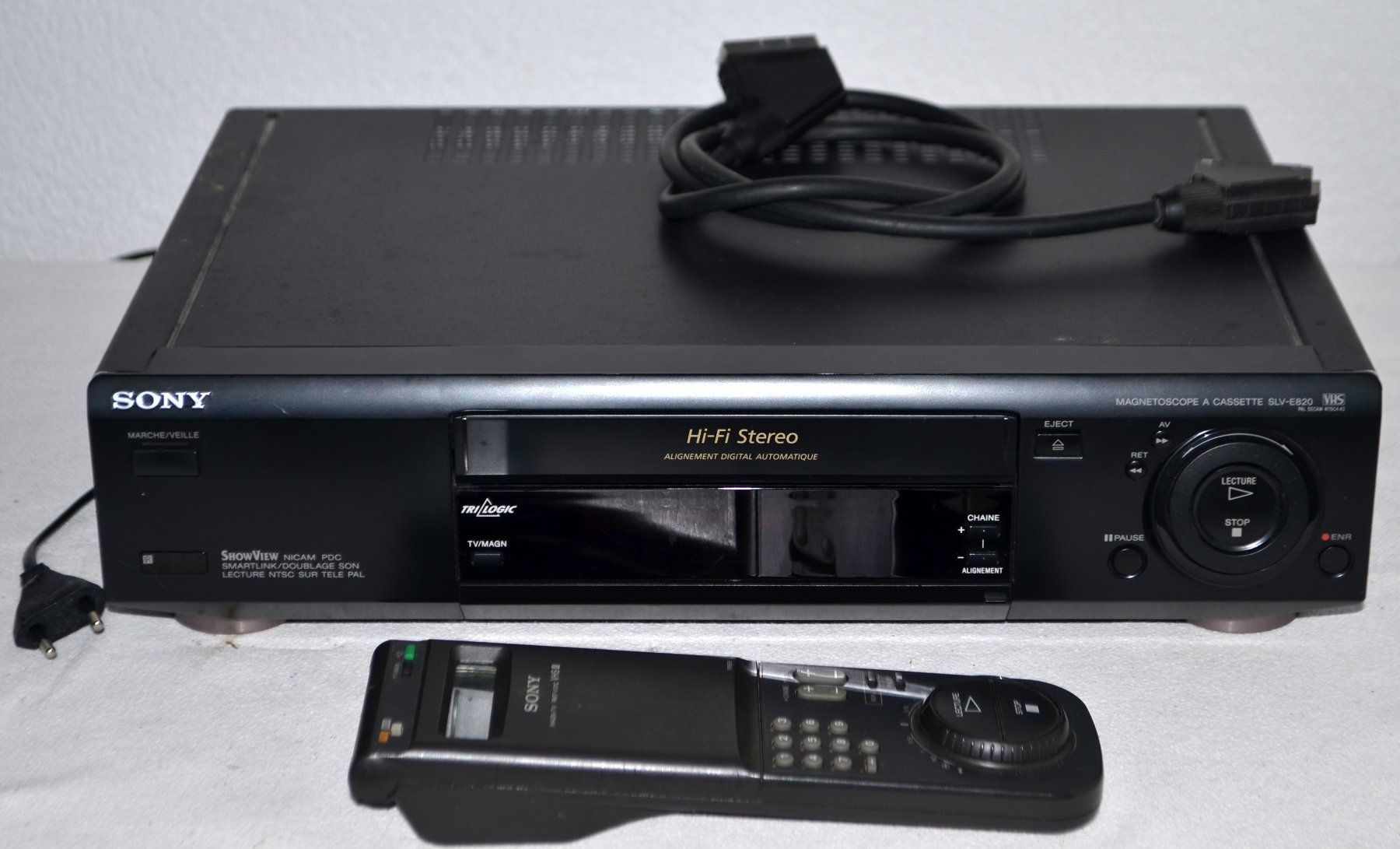 Funai Registratori: Sony SLV- E820BZ Videorecorder / magnétoscope VHS – Usato da Collonges venduto da arashee