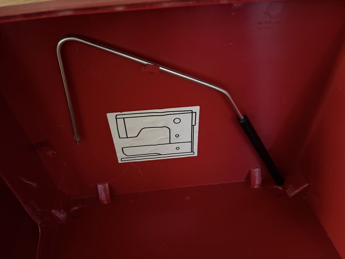 Bernina Macchine da cucire: Bernina 830 – Difettoso da Schlieren venduto da MQ1965 6