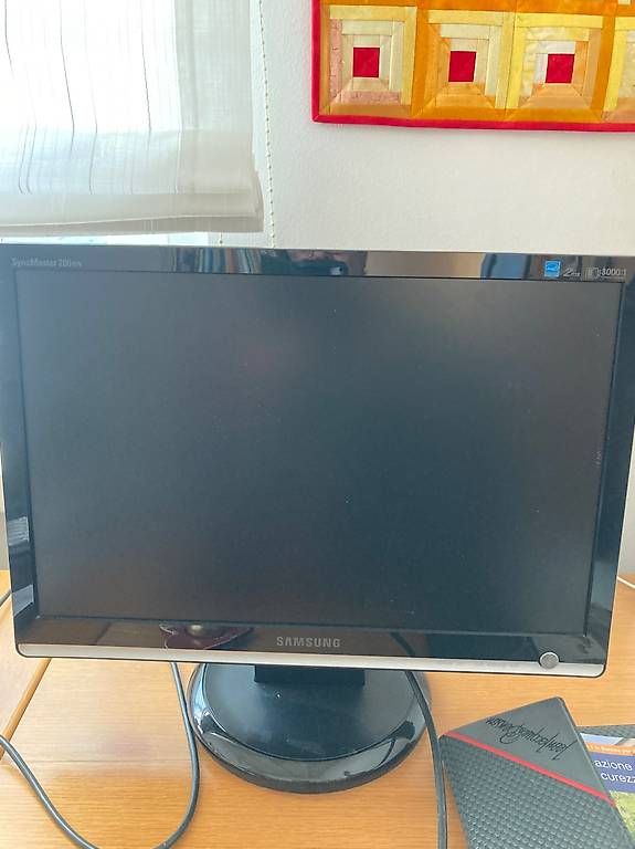Monitor: Monitor Samsung – Usato da Neggio venduto da sil_xc2p