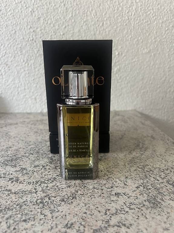 Parfums & Eau de Toilette: oLiente UNICO for Man edp 100ml – D'occasion à Frenkendorf par autodiscount4123 3