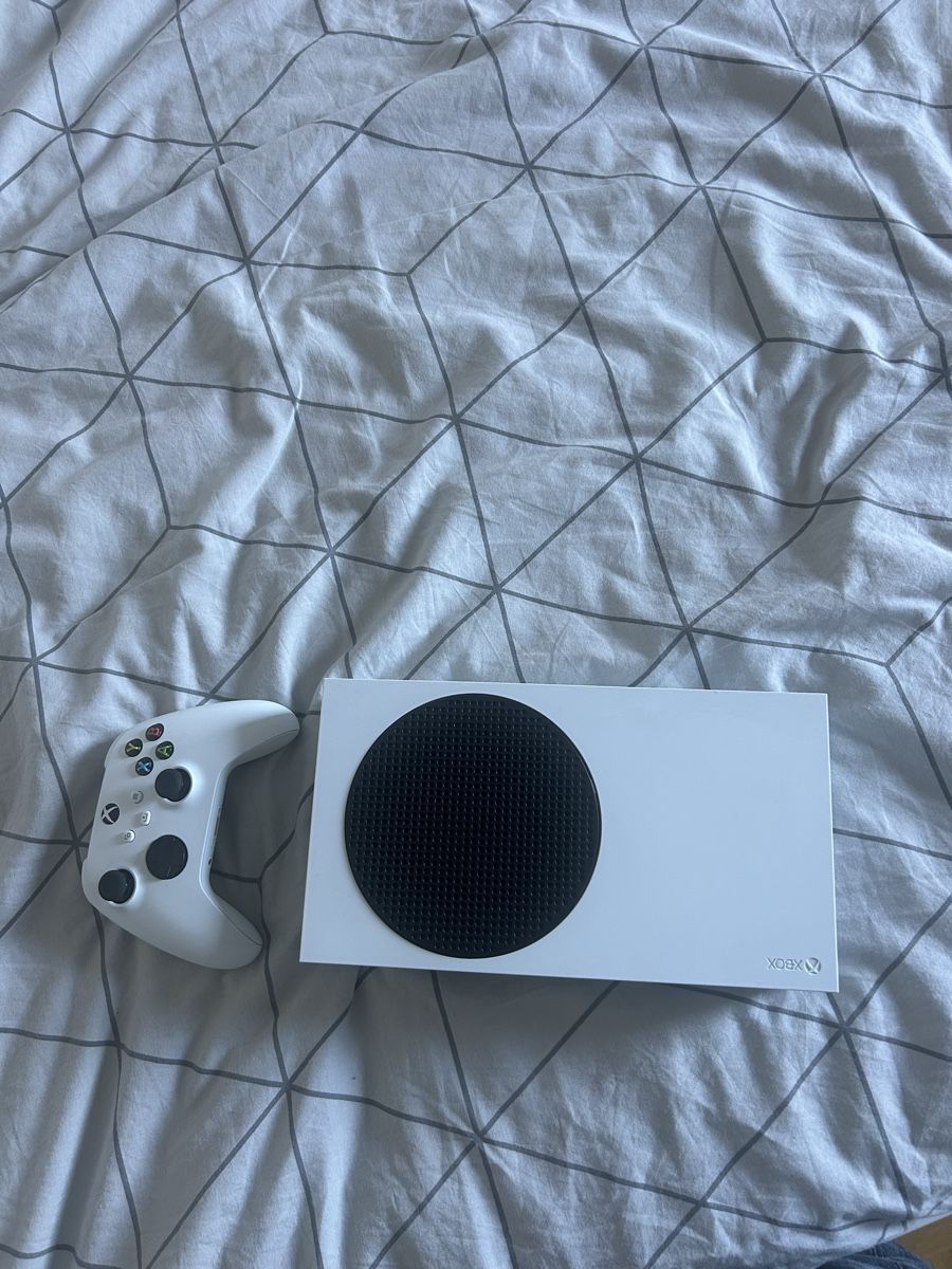 Microsoft Konsolen: Spielkonsole Microsoft Xbox Series S  – Neu (gemäss Beschreibung) aus Sirnach von lev_p2rg