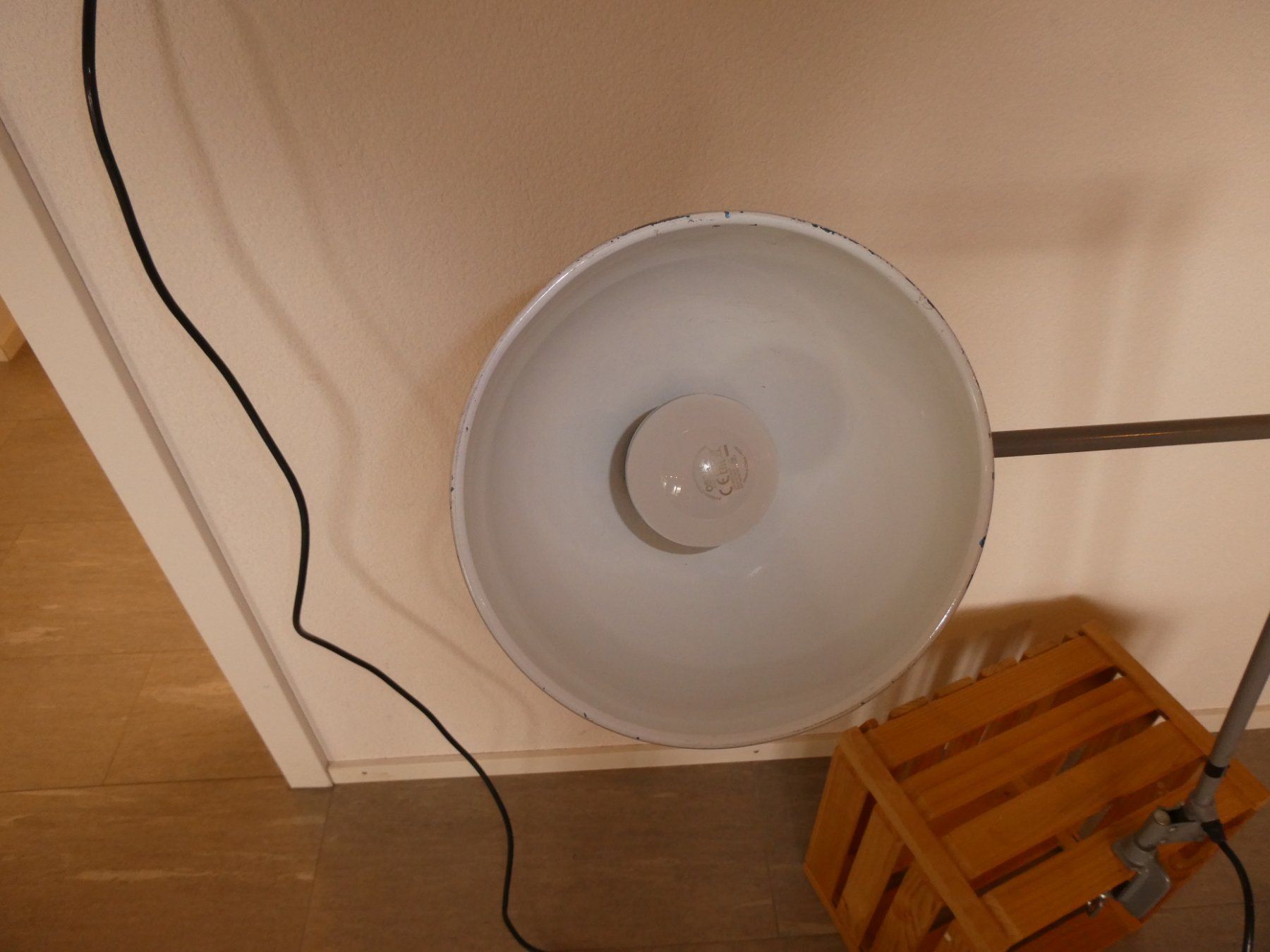 Lampade: Industrielampe BAG/Belmag – Usato da Ernetschwil venduto da Kiwi200 1