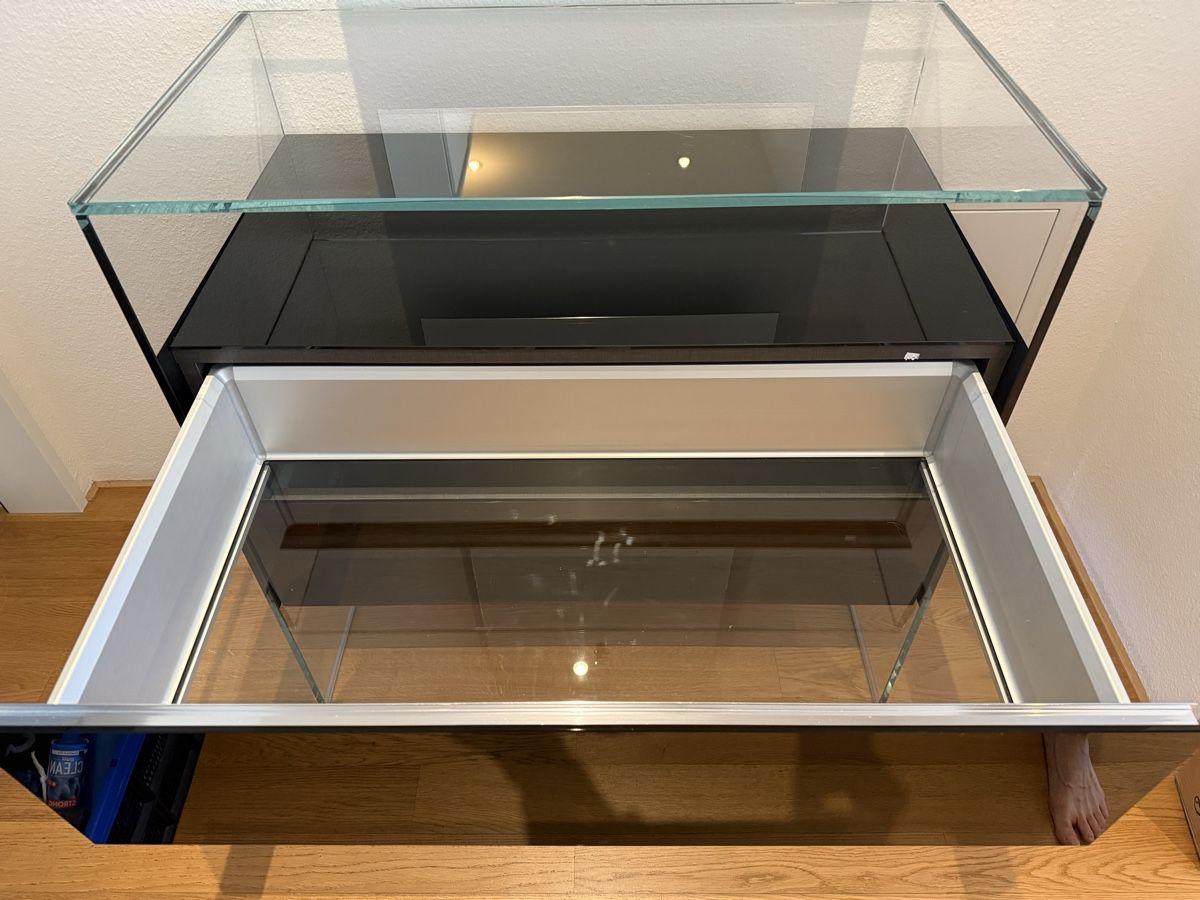 Kommoden: Design Glas Kommode schwarz von Galotti & Radice – Gebraucht aus Basel von Irisch 3