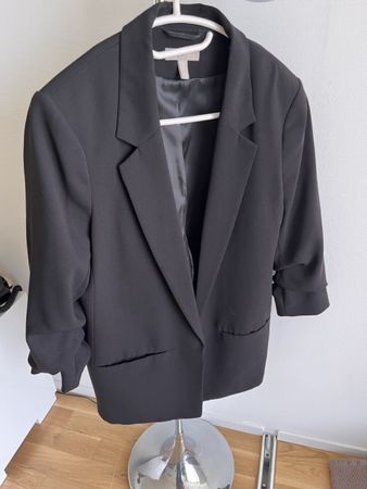 Damen Blazer H&M schwarz 3/4 Arm neuwertiger Zustand
