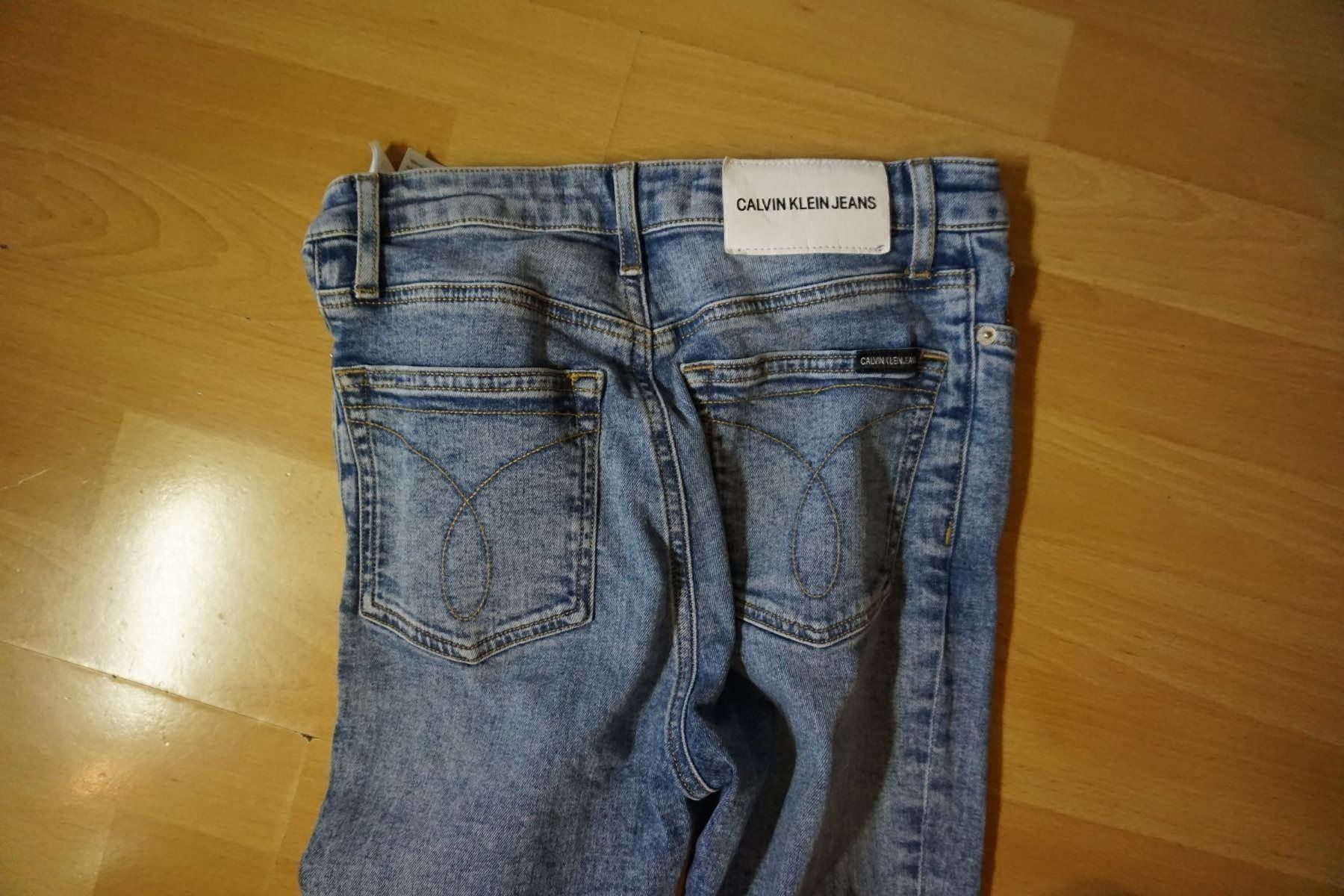 Calvin Klein Pantaloni: Calvin Klein Jeans ca. Gr.S – Usato da Zürich venduto da einalemjena 6