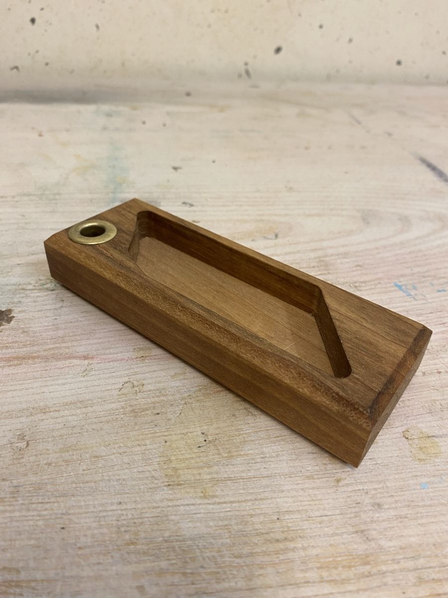 Supporti a parete: Neu: Stifthalter aus Holz – Nuovo (secondo la descrizione) da Sursee venduto da carole_eltschinger 1
