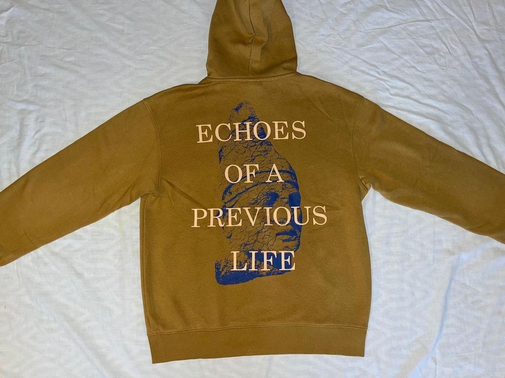 H&M Maglioni & Felpe: Sweat-shirt jaune moutarde avec imprimés – Nuovo (secondo la descrizione) da Delémont venduto da elena_neuhaus 1