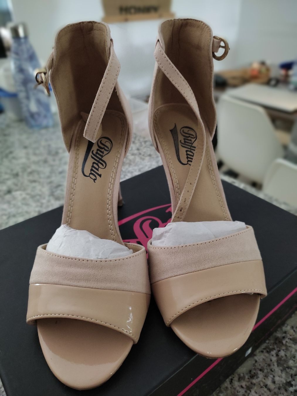 Buffalo Scarpe da donna: Wenig getragene schicke Buffallo Schuhe - Grösse 37 – Usato da Greifensee venduto da veronikas1984 1