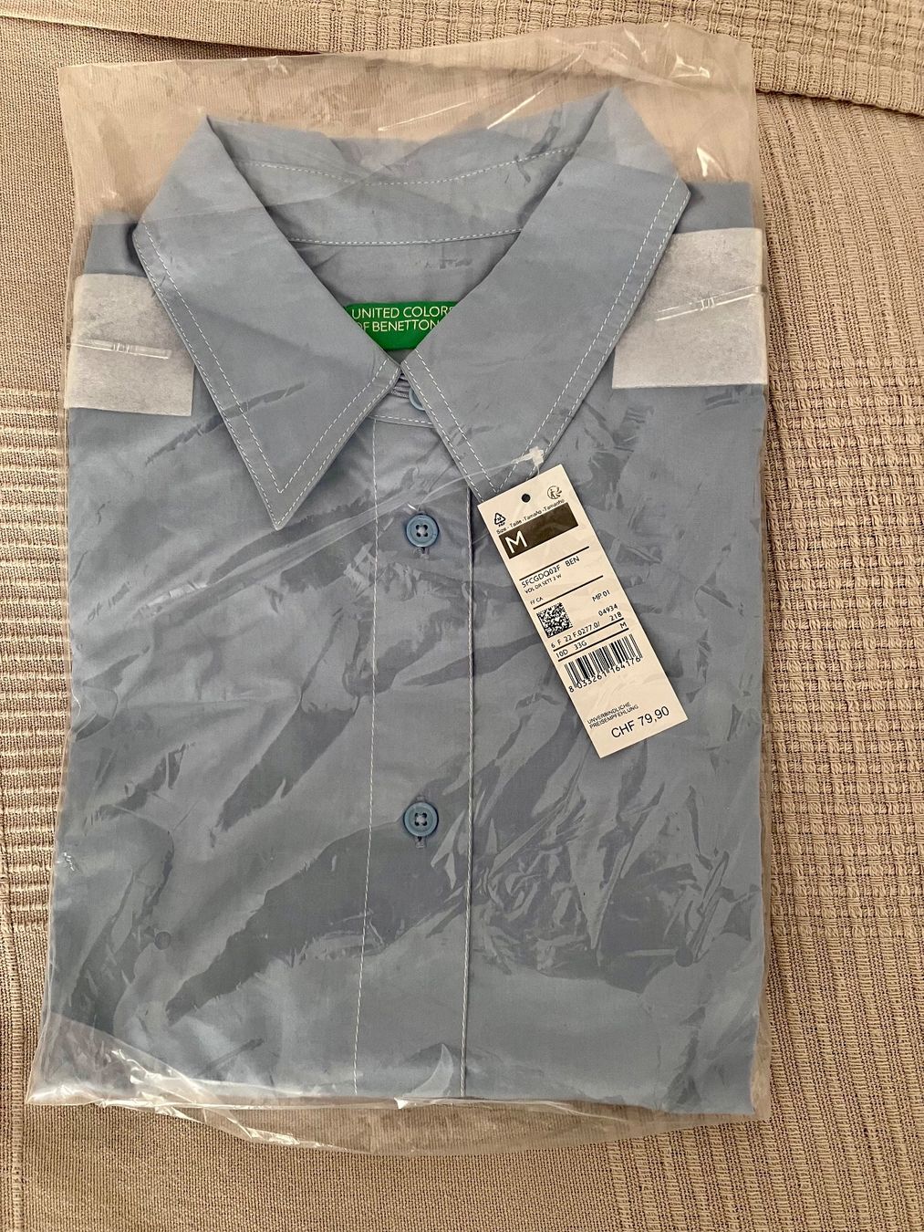 Benetton Camicette: BENETTON Hemd Damen - 100% Baumwolle - hellblau – Nuovo e nell'imballaggio originale da Baden venduto da Gigelitante
