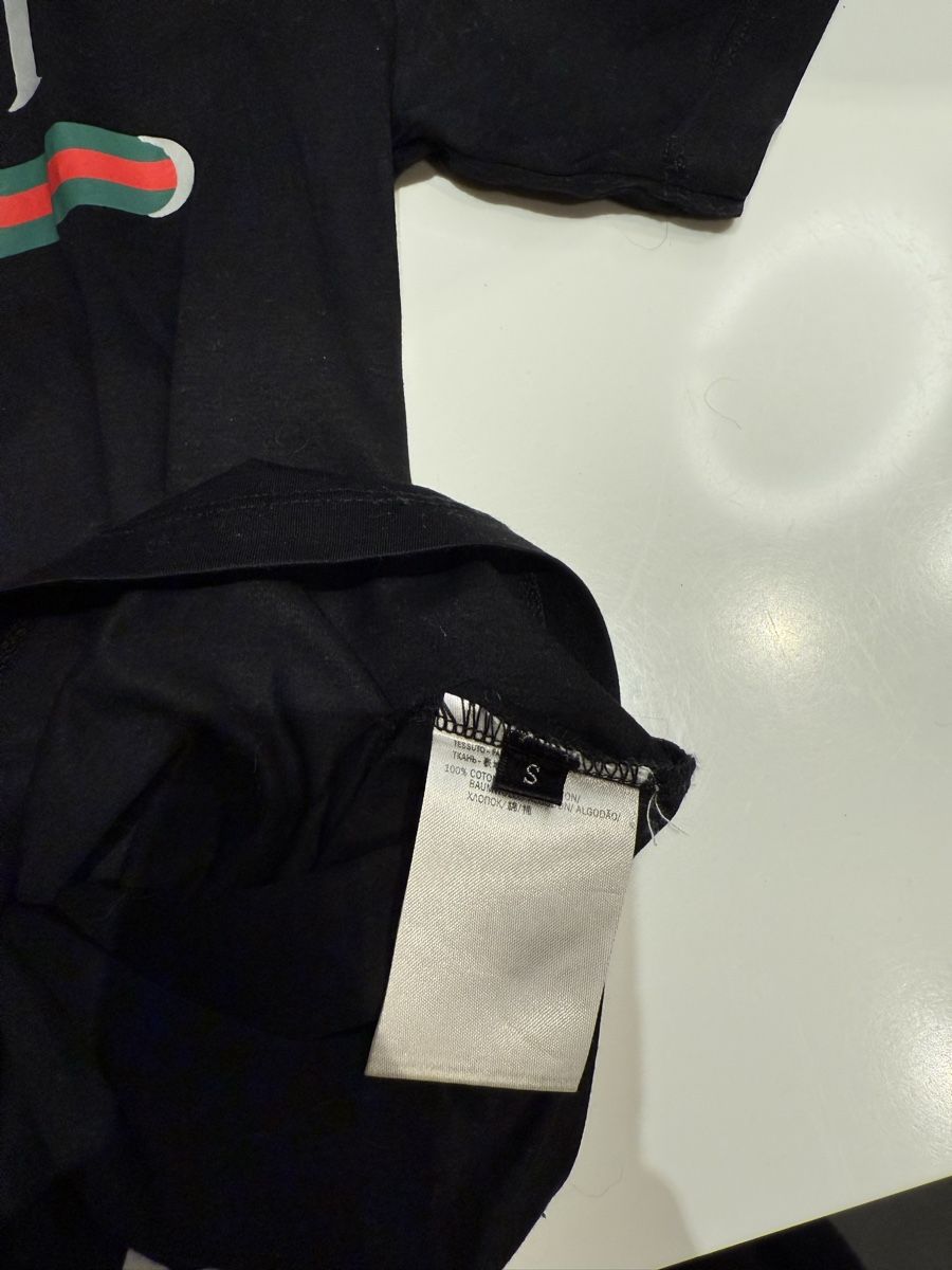 Gucci T-shirt: T-shirt Gucci Taille S – Nuovo (secondo la descrizione) da Schönried venduto da mae_hb92 6