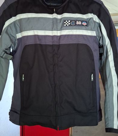Motorradjacke + Hosen Herren, Grösse L, Top Zustand neu.