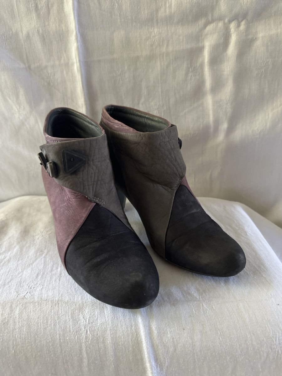 Camper Chaussures femmes: Camper Damenschuhe nr 38 – D'occasion à Stabio par MAARINAA
