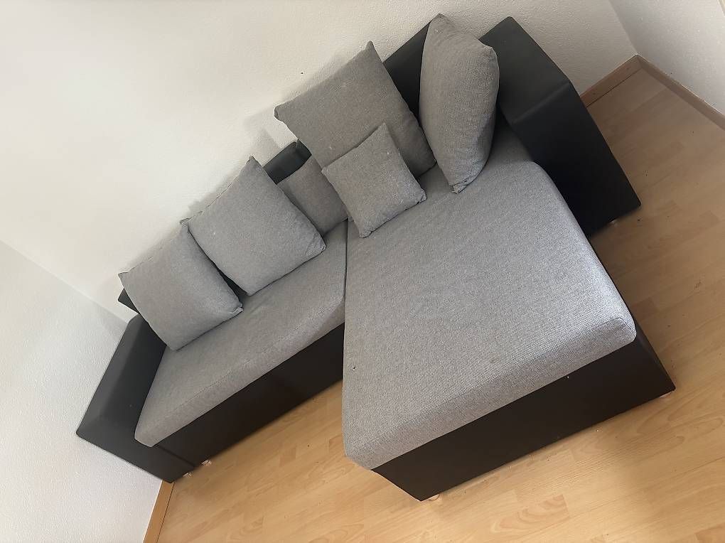 Divani: Ecksofa mit Bettfunktion – Usato da St.Gallen venduto da Pascal.Rene1981