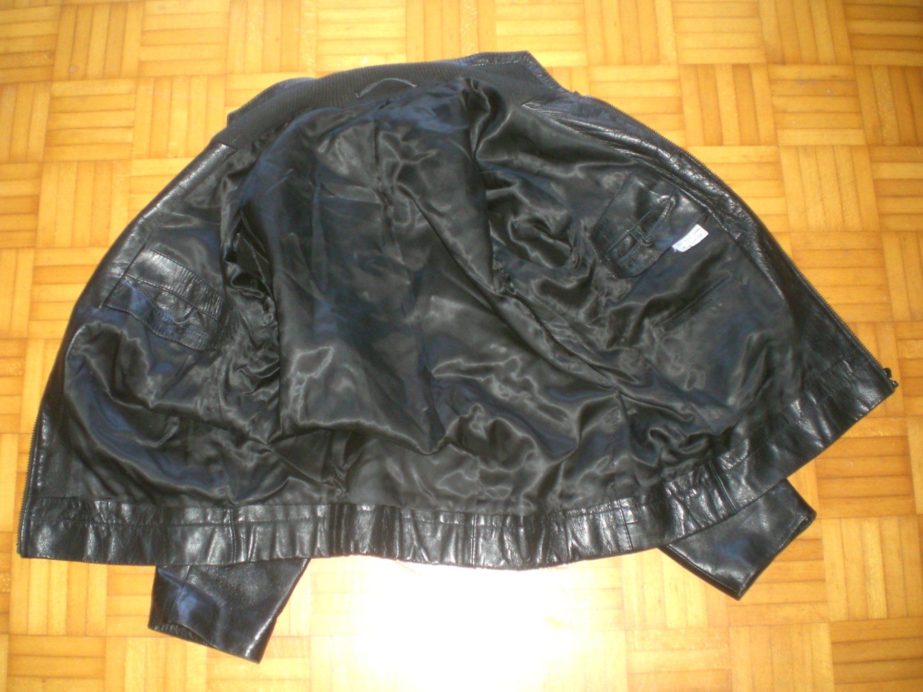 Uniformes: Alte Uniform Lederjacke – Défectueux à Grellingen par Neuron67 2