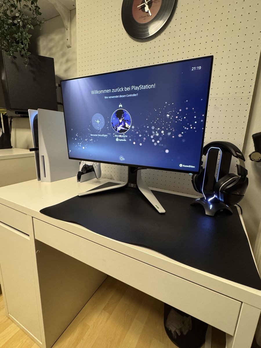 Monitor: Alienware AW2723DF + ps5 + 2x ps5 Controler + headset – Usato da Adliswil venduto da she_y2gv