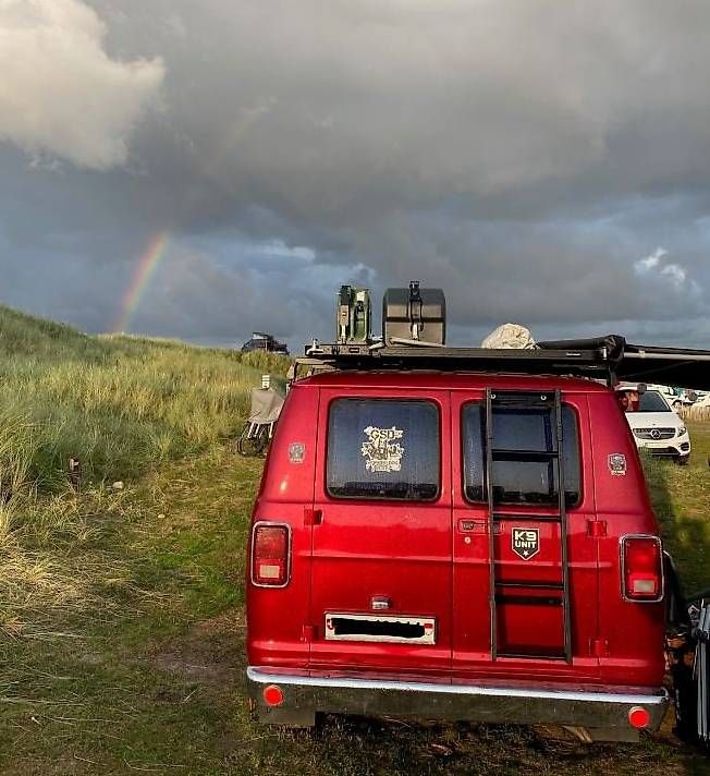 Dodge Véhicules de camping: US-Campervan Mowag B300 N8 – D'occasion à Solothurn par Olsobimo 1