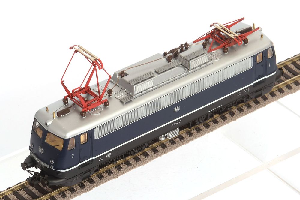Pin E-Lok BR E110 - Anstecknadel Für Eisenbahn-Fans