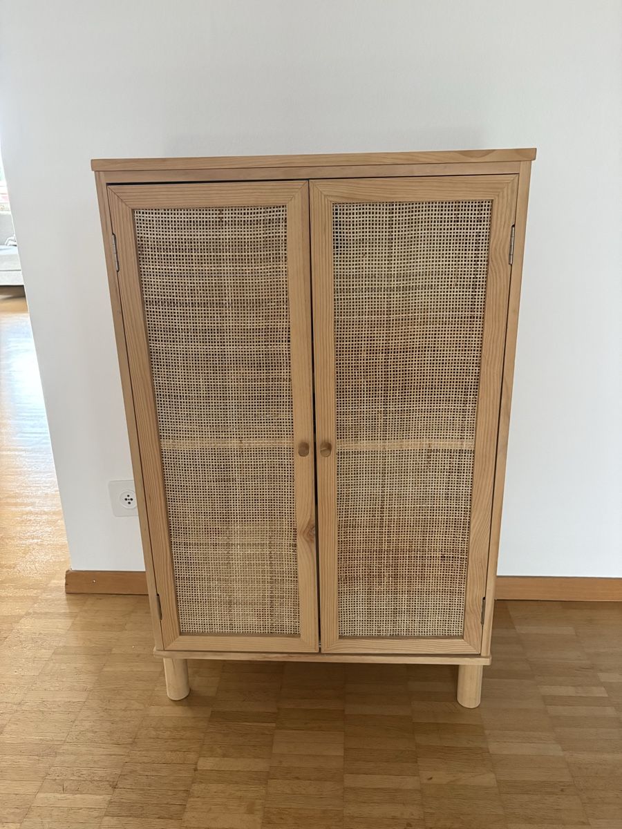 Commodes: Kommode – D'occasion à Schwerzenbach par nin_y875