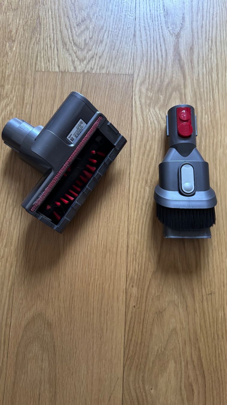 Dyson Aspirapolveri & Accessori: Dyson Staubsauger V10 – Usato da Thalwil venduto da 775vow 9