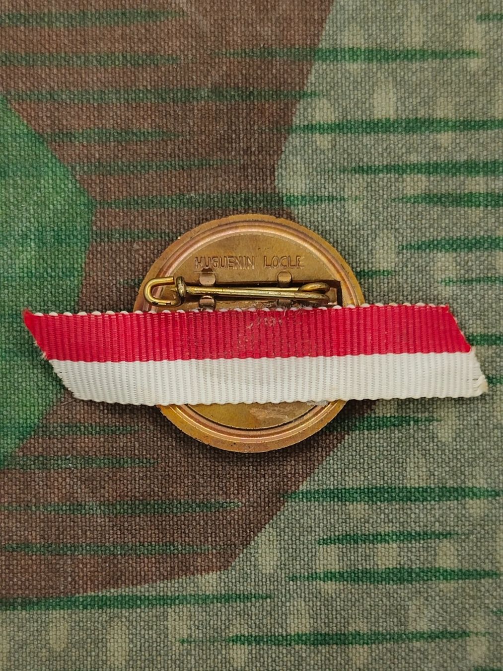 Placchette & Badge: 1. August Abzeichen 1954 mit Seidenband – Usato da Bauma venduto da SwissMilitaria 1