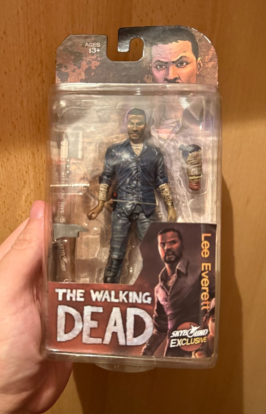 Figurines: The Walking Dead - Lee Everett - McFarlane – Neuf avec emballage d'origine à Moudon par LeCollectionneur