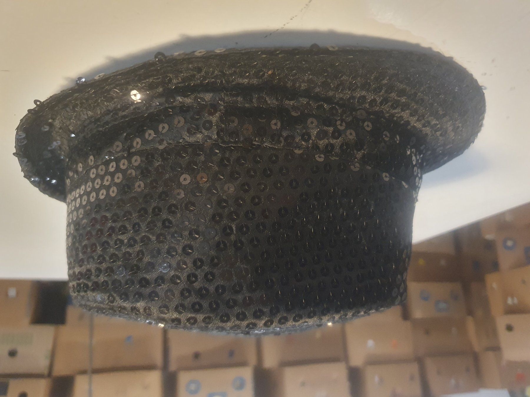 Copricapi, berretti & cappellini: Glitzerhut schwarz – Usato da Zürich venduto da loosebone 1
