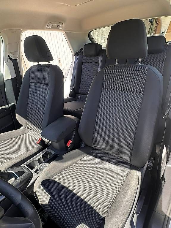Autos: VW T-Roc 1.0 TSI Value – Gebraucht aus Langenthal von Goergens10 4