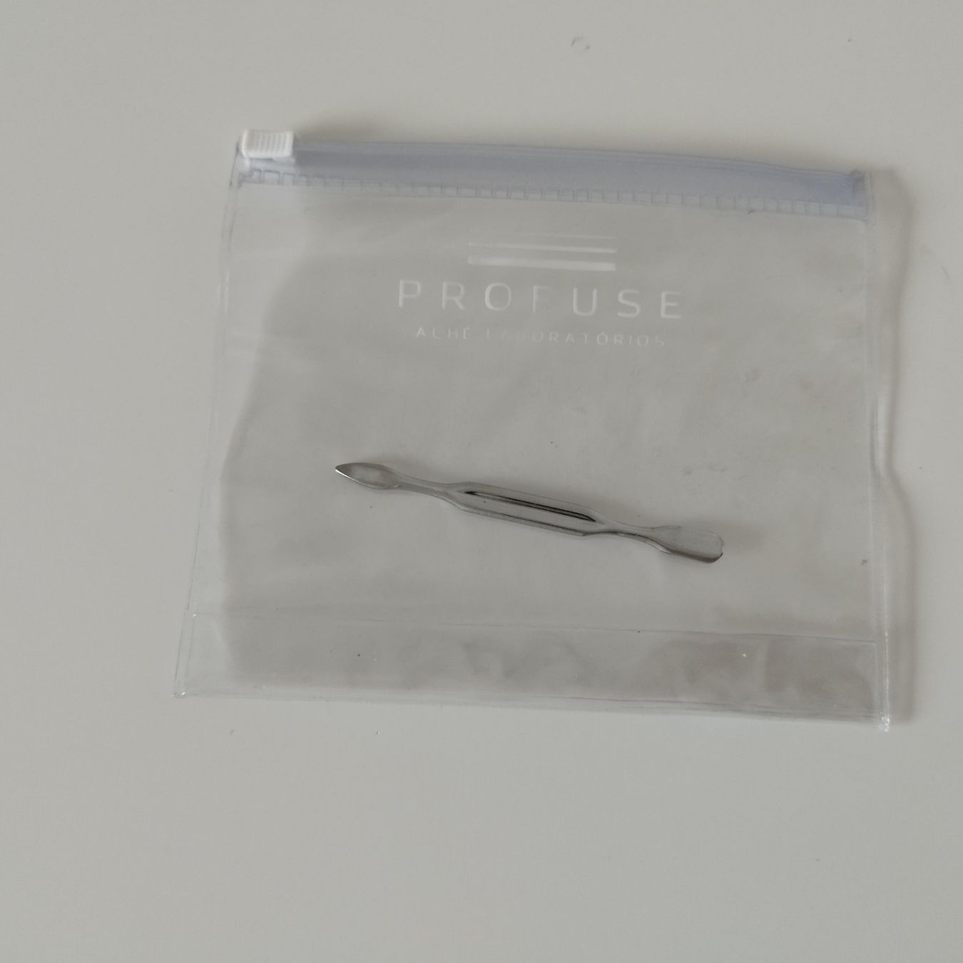 Unghie finte: Pousse cuticules – Usato da Biel/Bienne venduto da almercaa