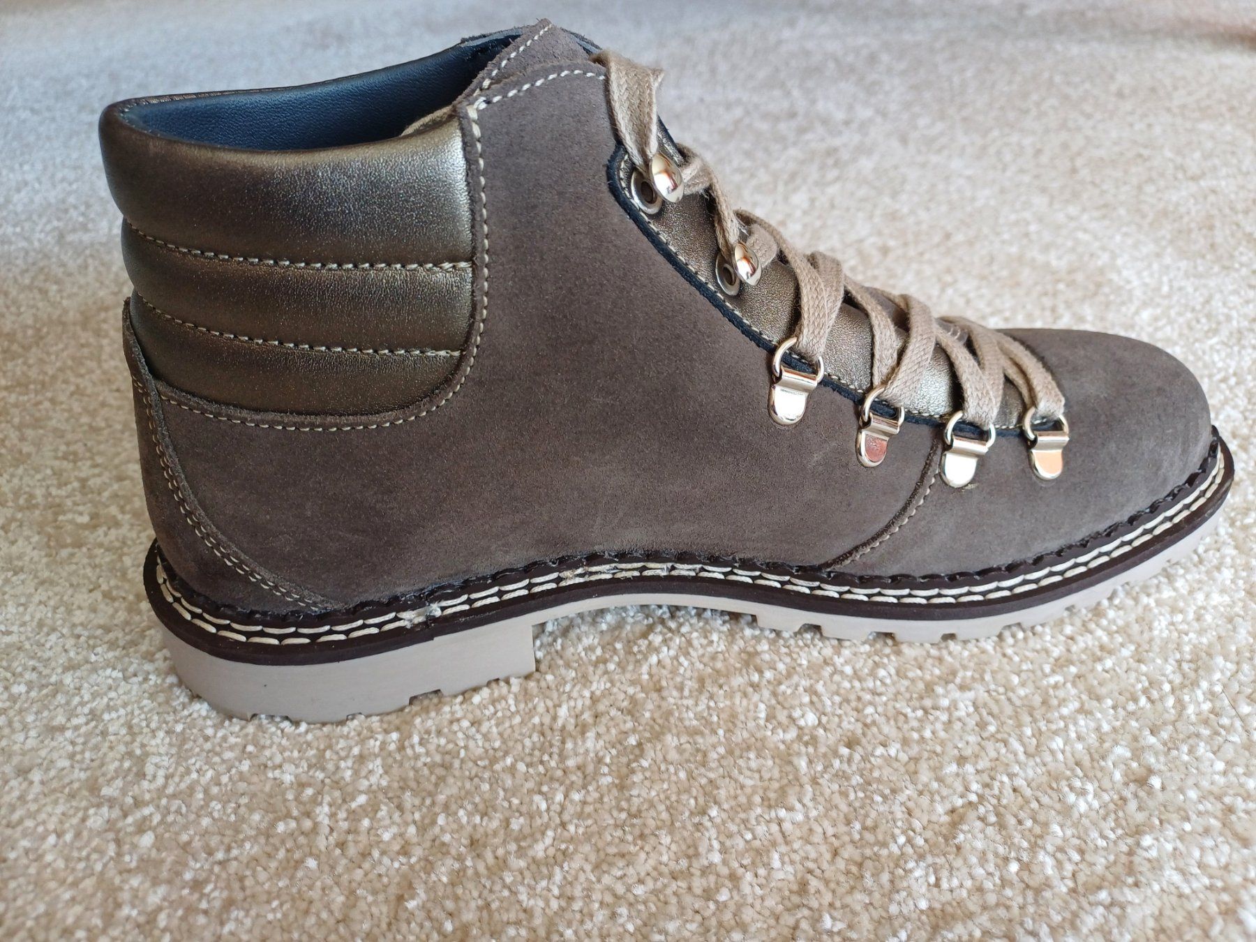 Kandahar Damenschuhe: Kandahar Damenschuhe Gr. 39 – Neu (gemäss Beschreibung) aus Gachnang von Lussli 6