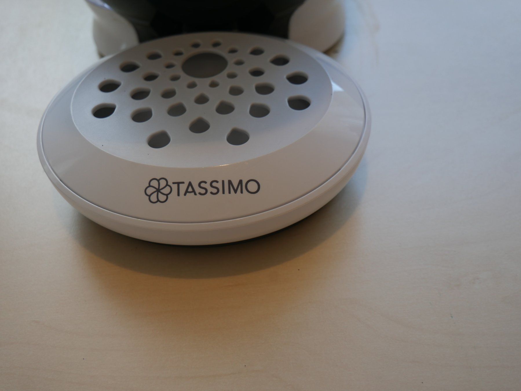 Bosch Macchine per caffè & Macchine per espresso: Neue Bosch Tassimo Kaffeemaschine, Weiss – Nuovo e nell'imballaggio originale da Stein AG venduto da Morgenrot56 8