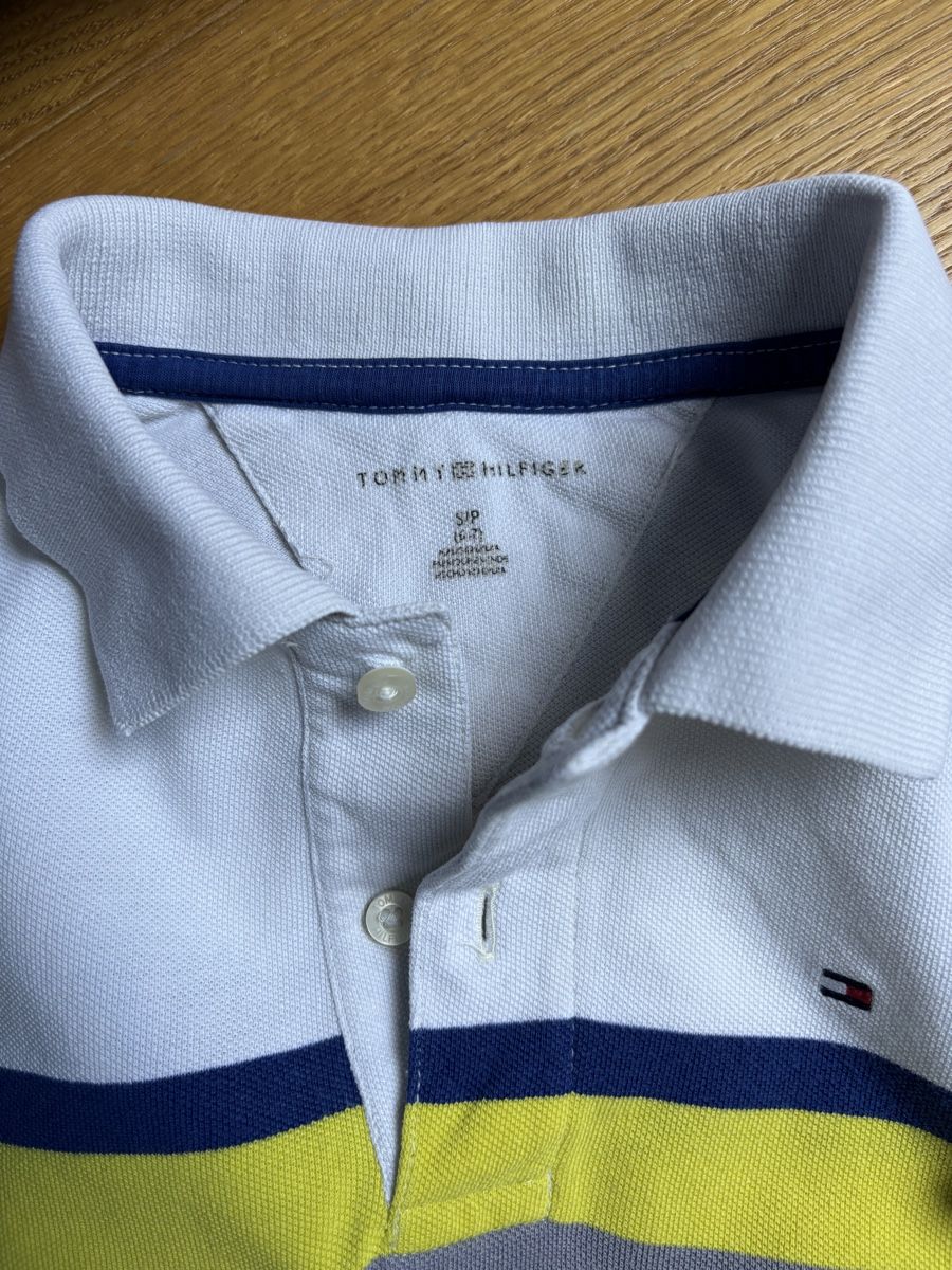 Tommy Hilfiger Camicie, T-shirt & Polo: Polo Tommy Hilfiger 8 ans - 128cm – Usato da Founex venduto da ari_2gt7 3