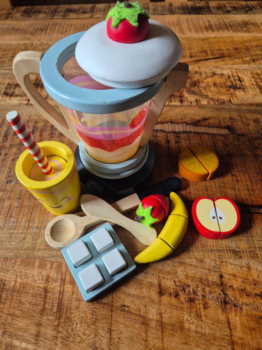 Giocattoli: Tender Leaf Toys Smoothie-Mixer – Usato da Wiler b. Utzenstorf venduto da ryan81 1