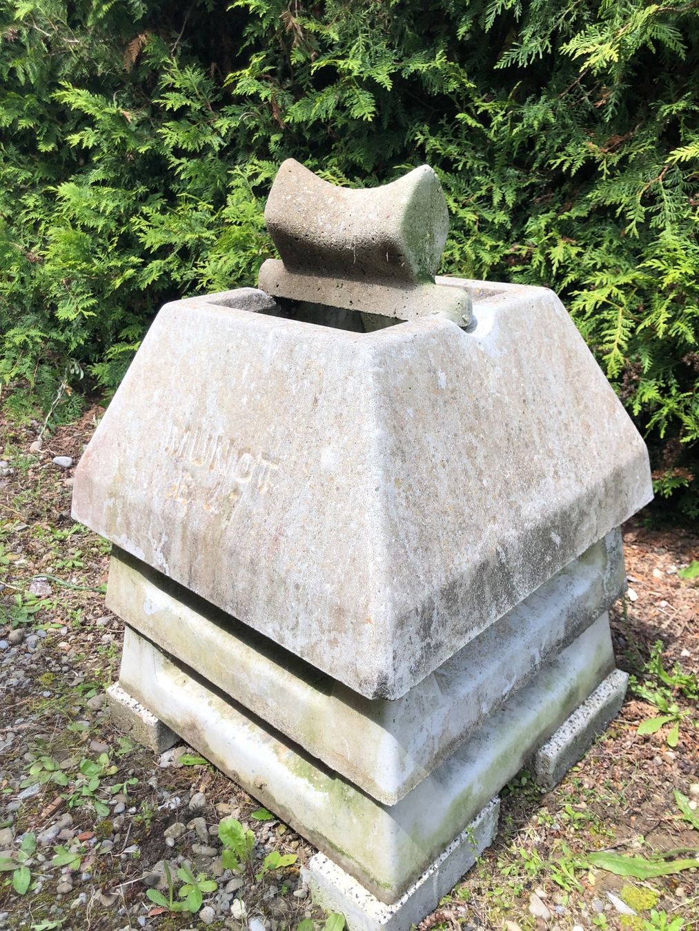 Camini: Kaminabdeckung MUNOT B 47, grau – Usato da Widen venduto da Paperboy2 1