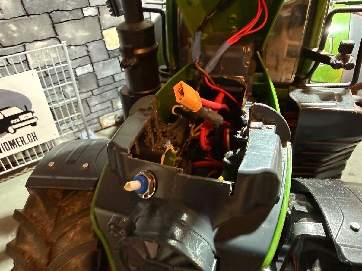 RC Modellbau: Rc Traktor Blocher – Gebraucht aus Altdorf UR von modellbau-widmer 5