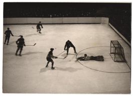 Fotografie Berlin, Eishockey-Spiel Berli