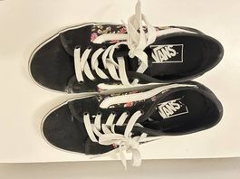 Vans Atwood Low Damen Sneaker Schwarz mit Blumenmuster
