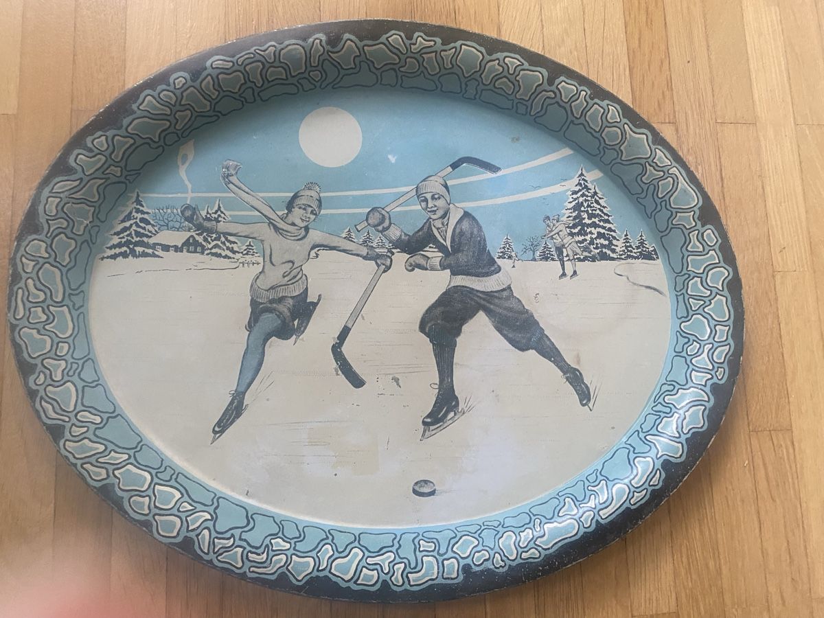 Piatti di portata: Vintage Serviertablett mit Eislaufmotiv, Winterdeko – Usato da Zürich venduto da linlin02