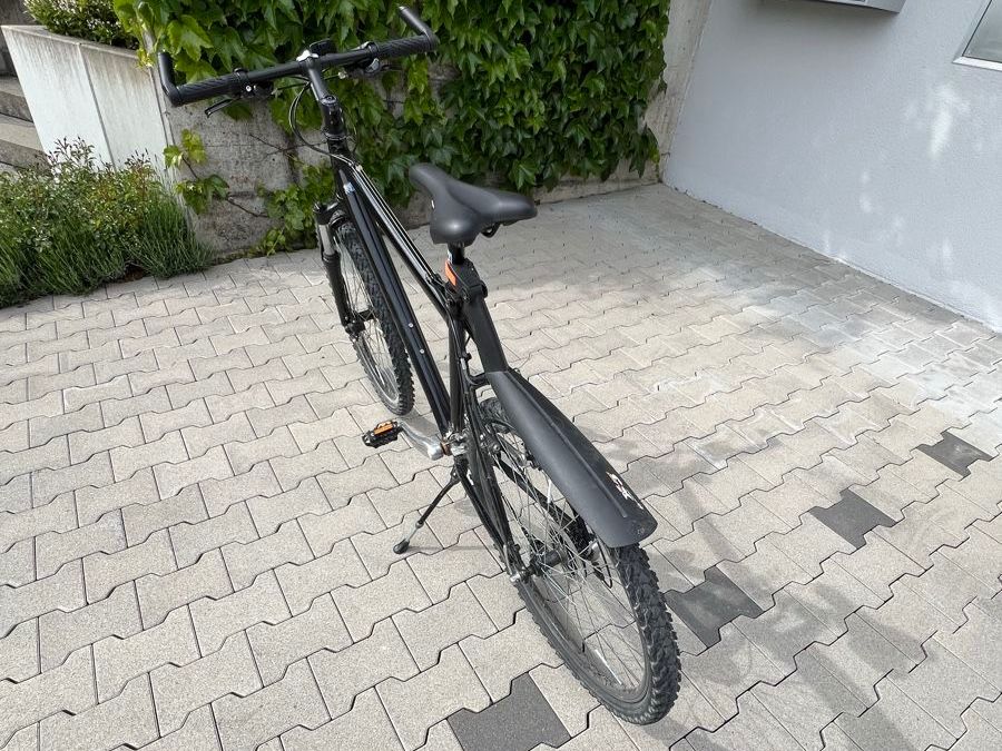 Biciclette: Mountainbike schwarz – Usato da Pfäffikon ZH venduto da Munkaeli 5