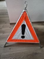 Panneau de signalisation triangle, TRIORAN, usagé 2 pièces 