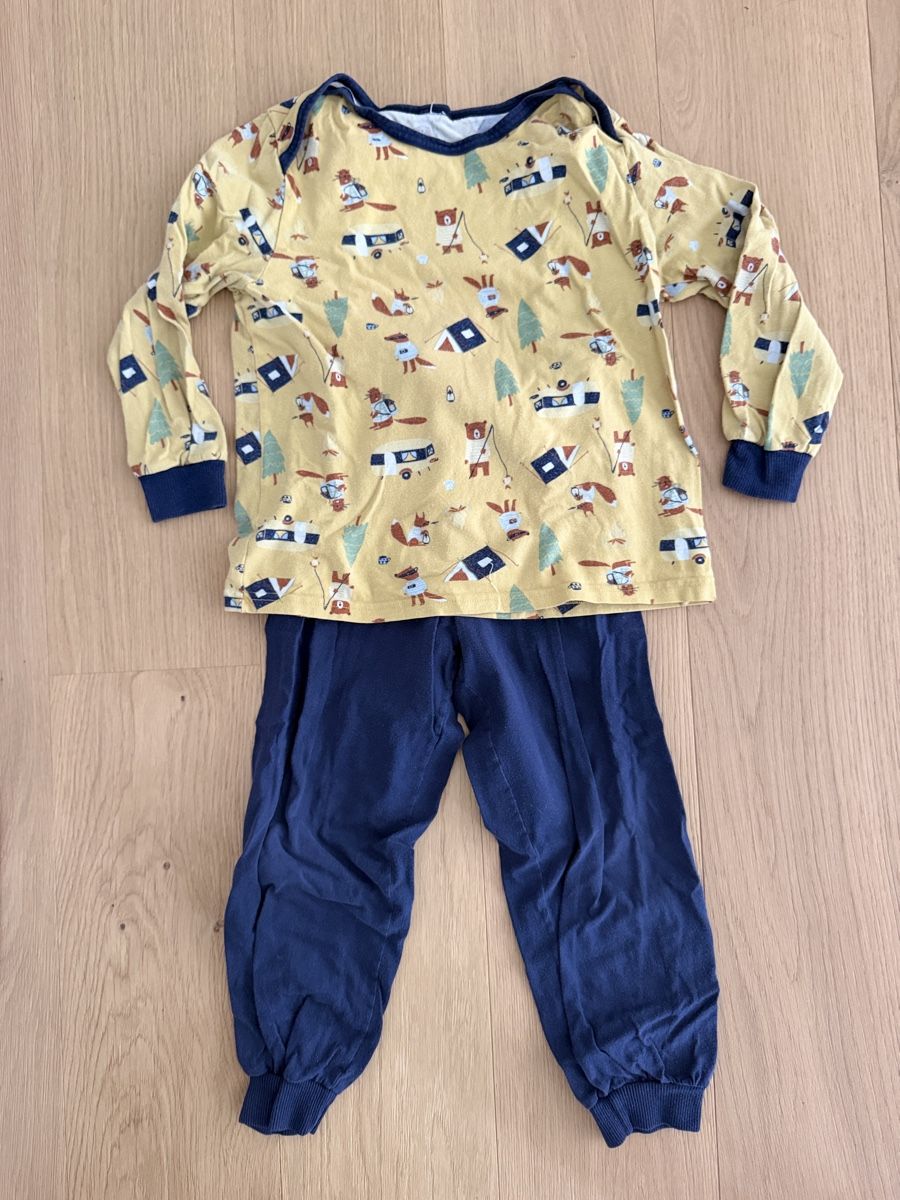Calida Pigiama & Simili: Pyjama Calida Gr. 104/110 – Usato da Rain venduto da Heike5284