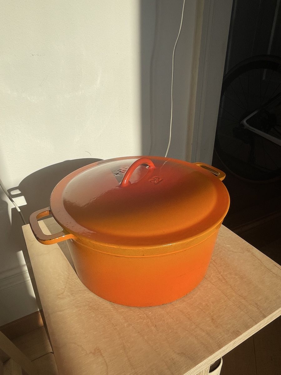 GF Töpfe: GF Gusseisen Topf emailliert 22cm  – Gebraucht aus Olten von jebemm 2