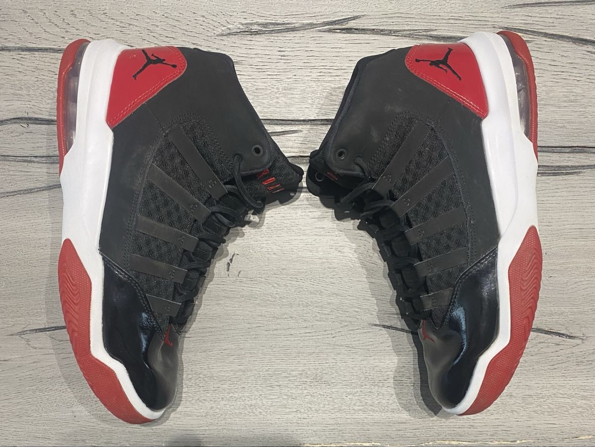 Jordan Schuhe für Jungen: Jordan Max Aura Black – Gebraucht aus Volketswil von 9394 3