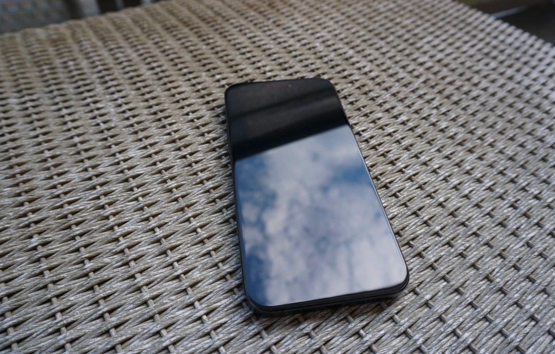 Apple Telefoni cellulari / Smartphones: iPhone 15 Pro Max (256GB) Akku 100% – Usato da Luzern venduto da Waince786 1