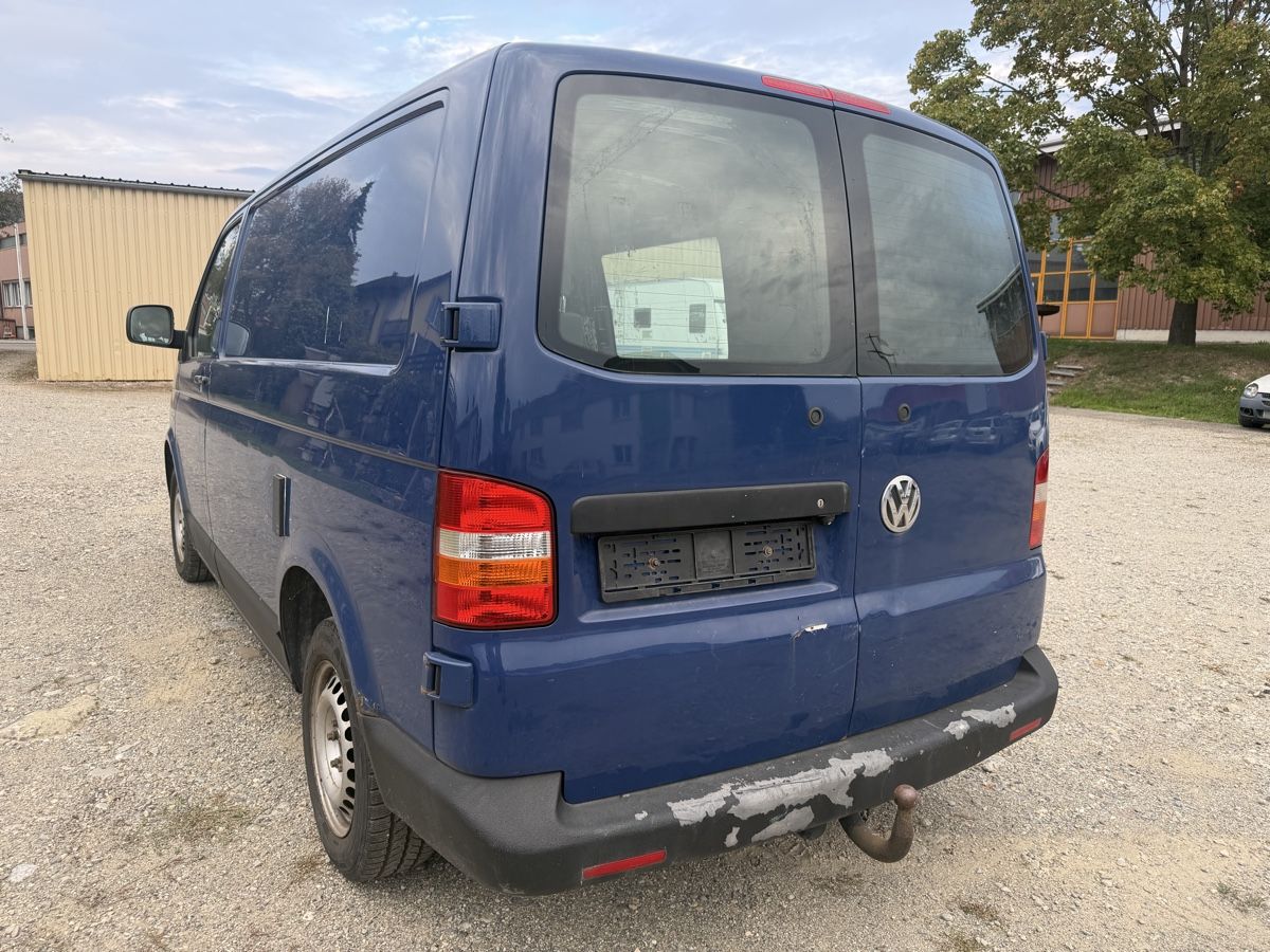 VW Nutzfahrzeuge: VW T5 TDI 4motion – Gebraucht aus Frauenfeld von gil_9tgc 3