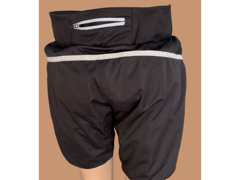 Craft Pantalons: Craft short sport – D'occasion à Vuisternens-Romont par gol_xp6p 2
