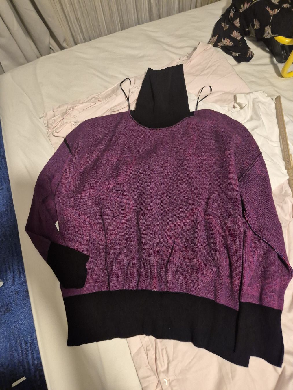 Gerry Weber Maglioni & Felpe: Damen Rollkragenpullover Gerry Weber schwarz gemustert – Nuovo (secondo la descrizione) da Zürich venduto da Drago670 9