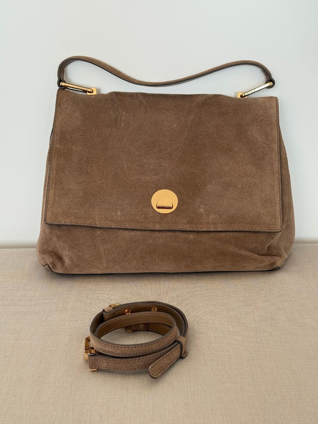 Coccinelle Borse da donna: Coccinelle Suede Leather Handbag LIYA – Nuovo (secondo la descrizione) da Vernate venduto da b4r_kwf7 1